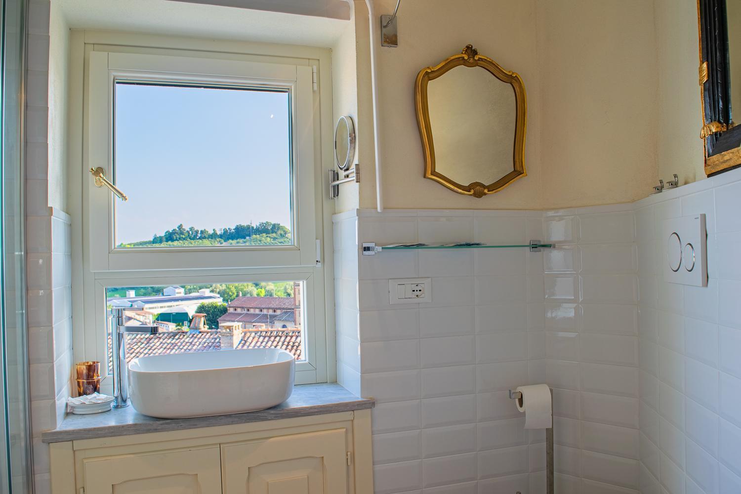 Ai Leoni Ruggenti Dimora Della Storia E Del Relax In Monferrato * Ottiglio